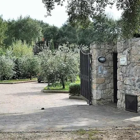 빌라 Il Casolare Country House Con Piscina *